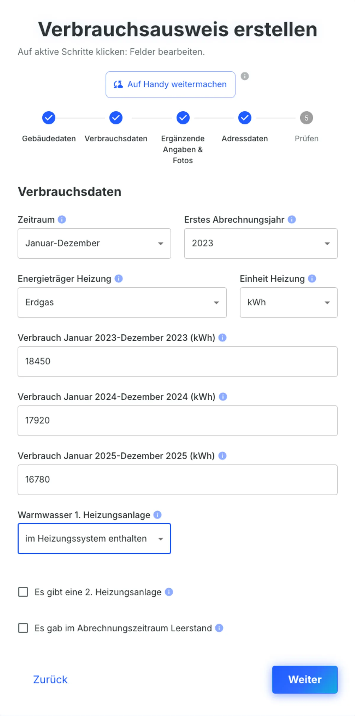 Schritt 2 des Formulars: Abrechnungszeitraum, erstes Abrechnungsjahr, Energieträger Erdgas, Einheit kWh und die drei Jahresverbräuche